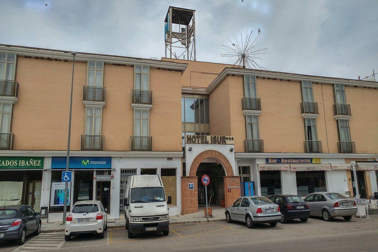 Hotel Isur Llerena Dış mekan fotoğraf